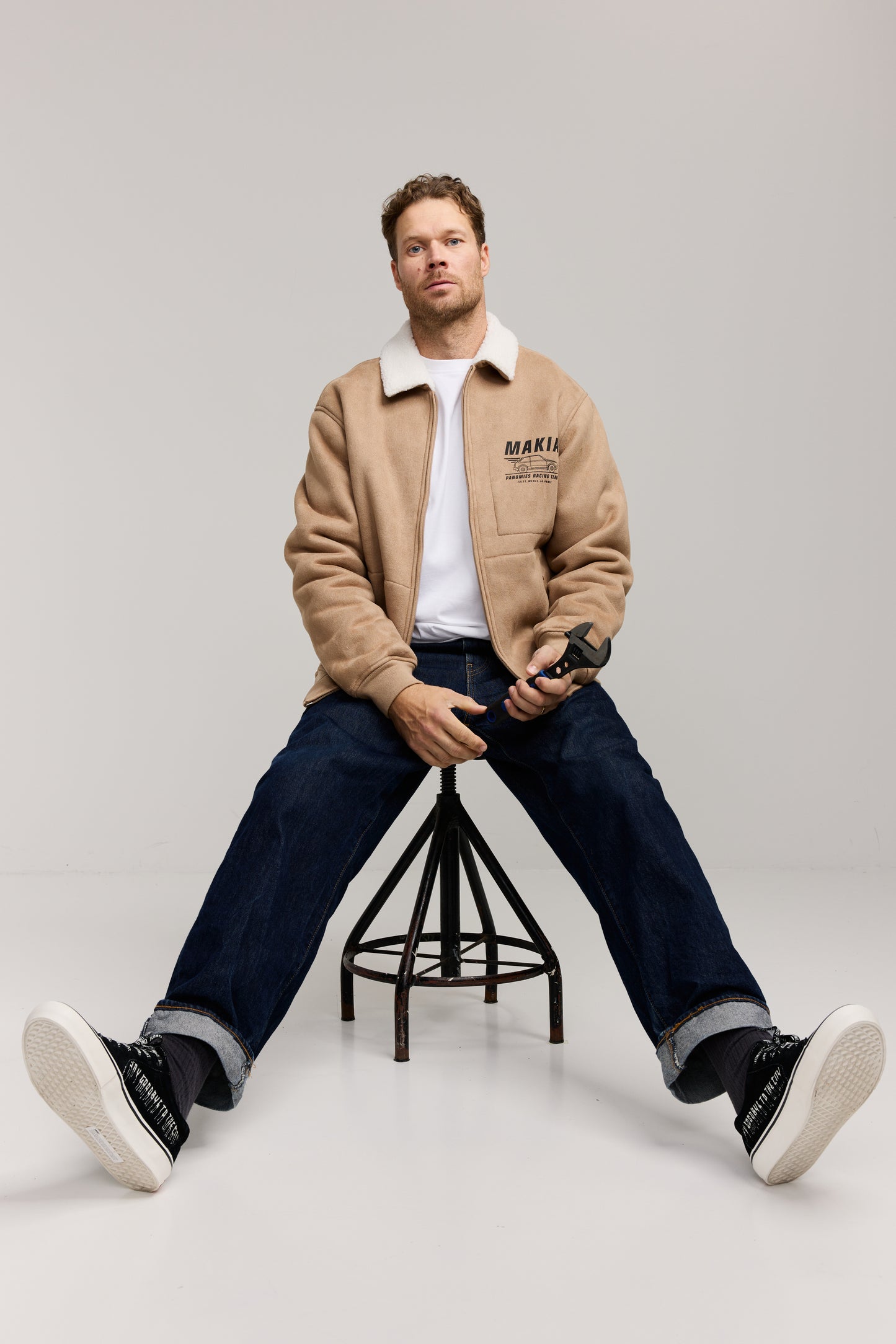 Makia x Kummeli Racing jacket - camel