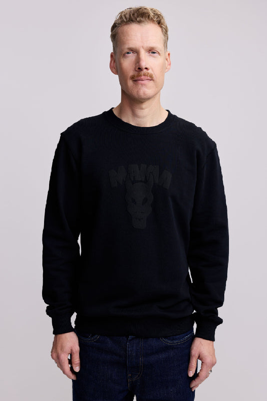 Makia x Kummeli Tuomiopäivä sweatshirt