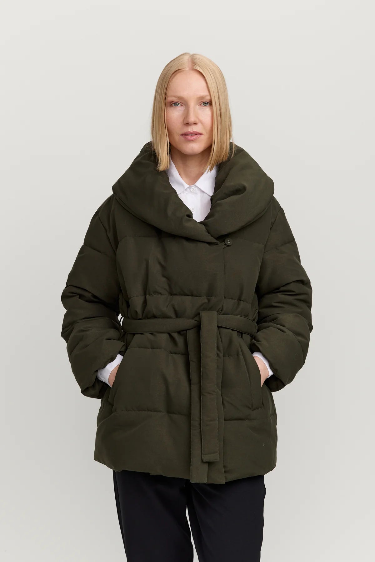 Makia Heini Jacket - dark green
