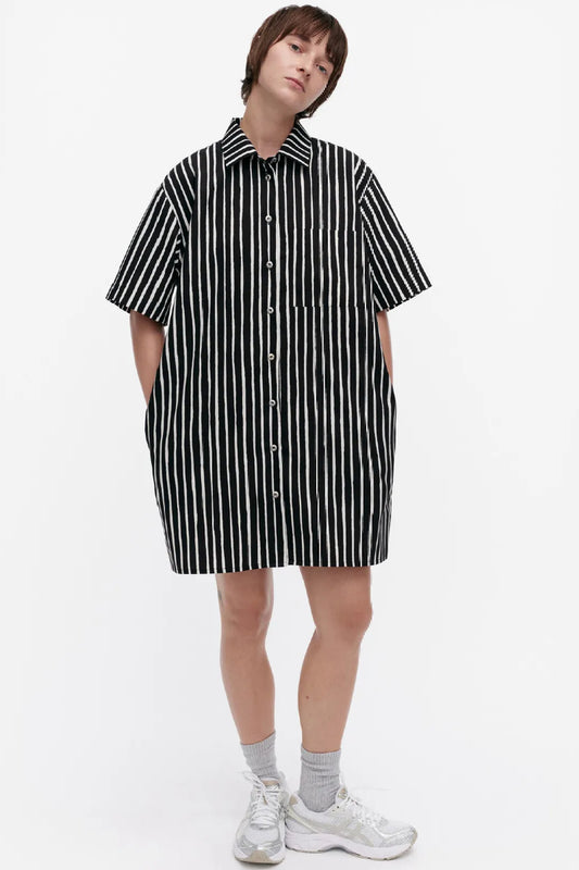 Marimekko Jokamekko puuvillamekko - musta / valkoinen