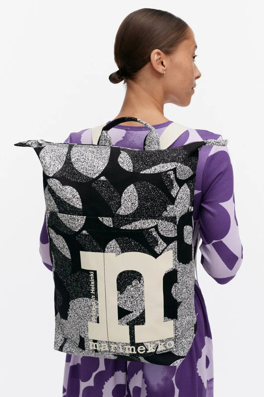 Marimekko Mono Backpack Unikko - musta / valkoinen
