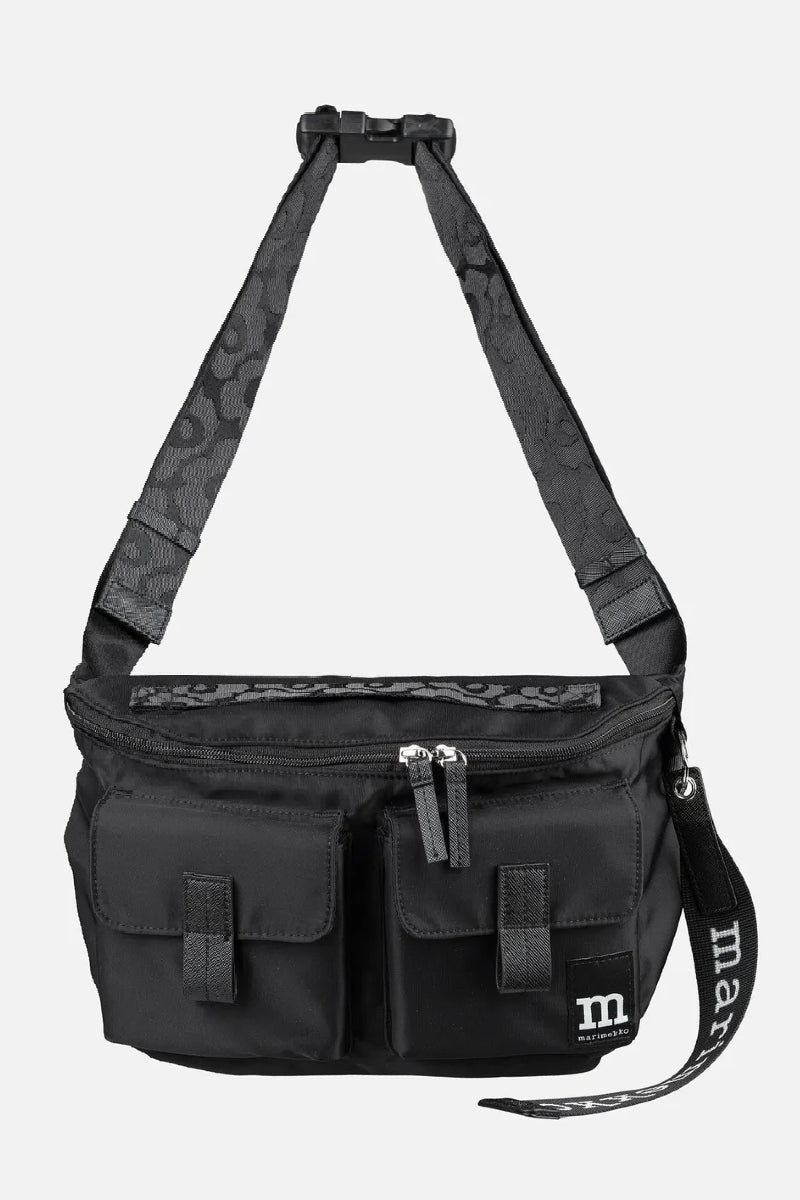 Marimekko Sling bag solid laukku - musta