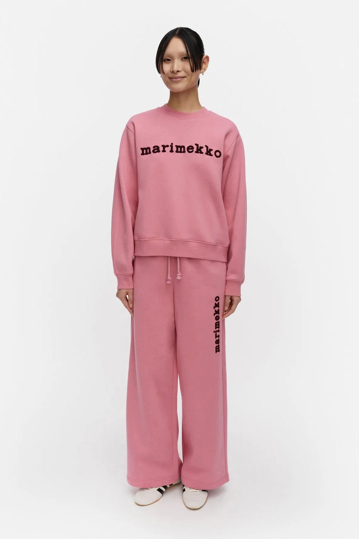 Marimekko Trilce Logo Placement Kioski collegepaita - vaaleanpunainen
