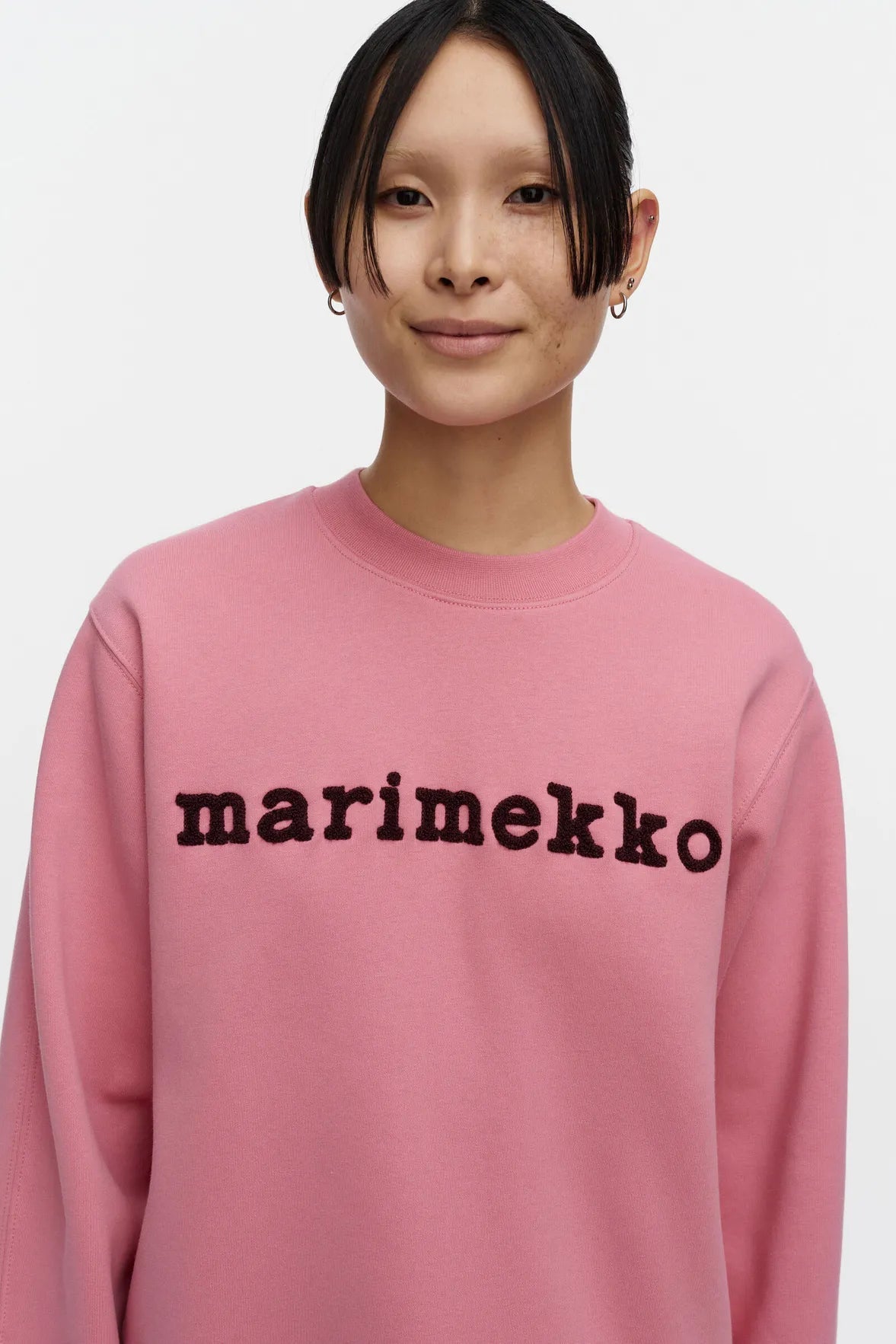 Marimekko Trilce Logo Placement Kioski collegepaita - vaaleanpunainen