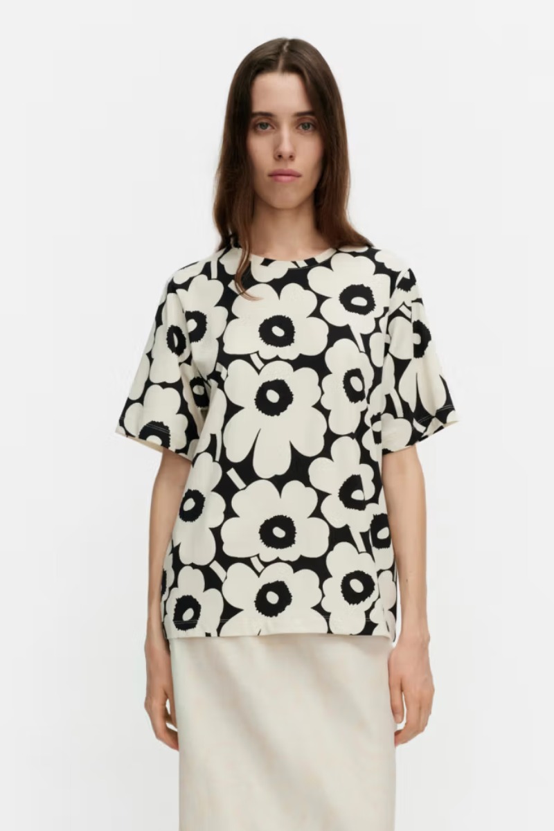 Marimekko Tunnit Unikko T-paita - musta / luonnonvalkoinen