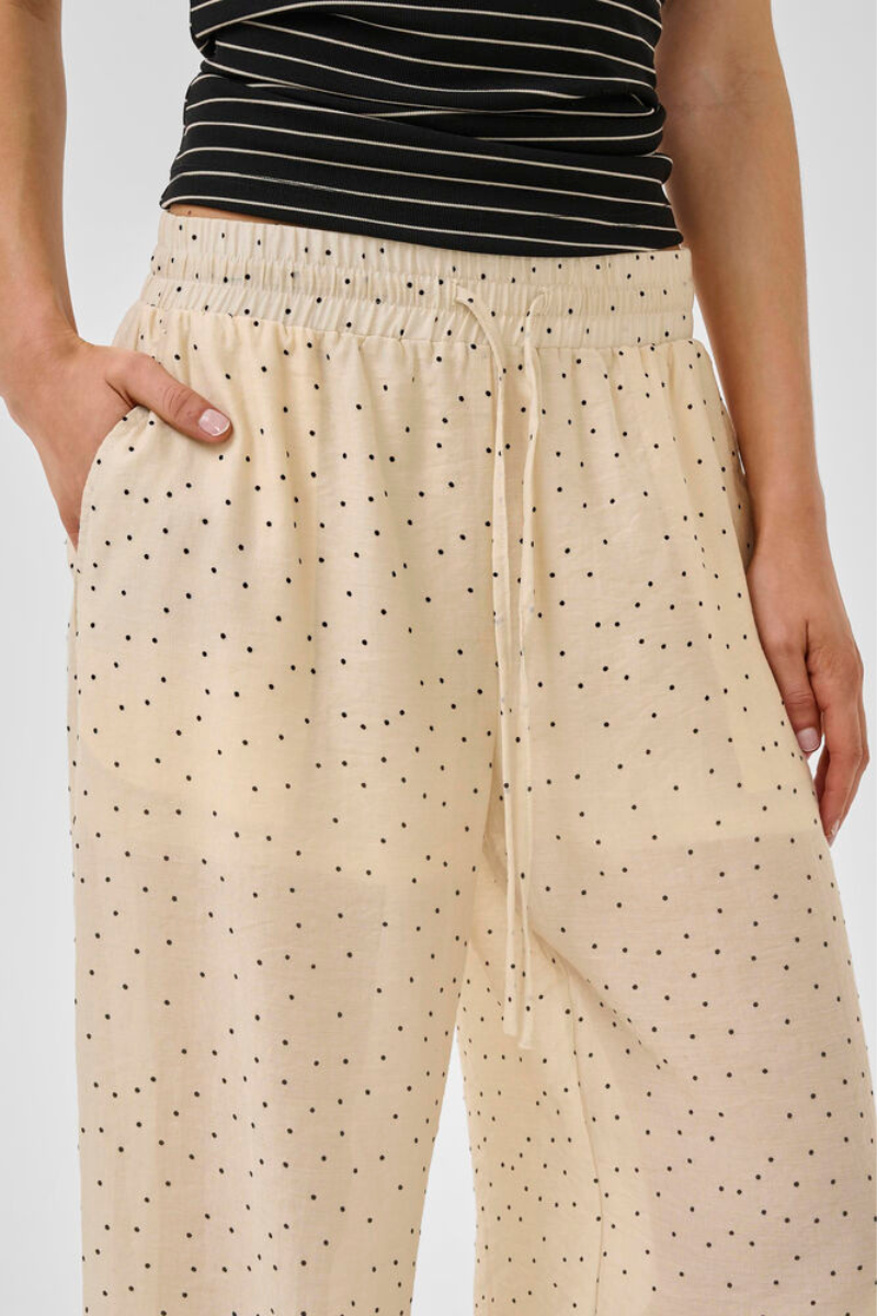 My Essential Wardrobe MWHally pants - oatmeal w. dots