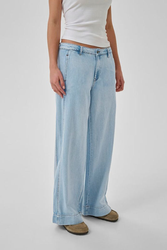 My Essential Wardrobe HilmaMW 171 X-Wide Pant - light blue wash