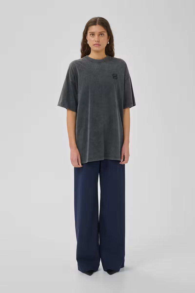 My Essential Wardrobe HelleMW EMB Boxy Tee - black