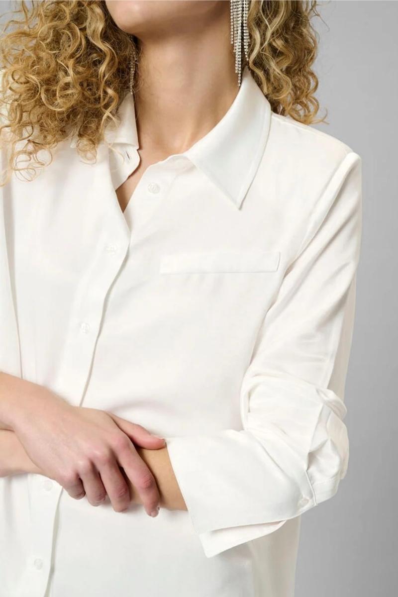 Naisten valkoinen kauluspaita