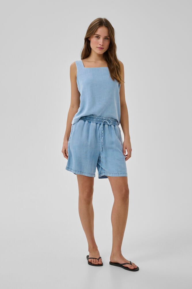 My Essential Wardrobe MWNelly shorts - light blue / blue wash
