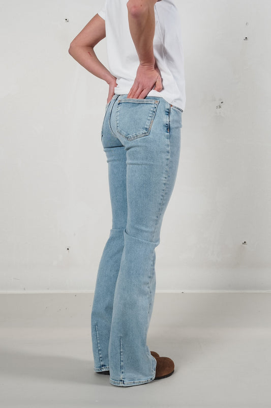 NEUW Kara Boot Theory - light vintage indigo