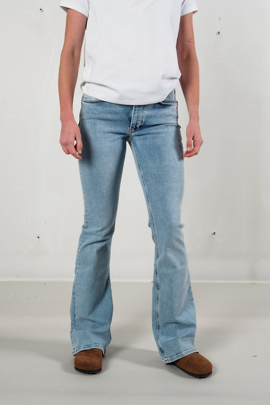 NEUW Kara Boot Theory - light vintage indigo