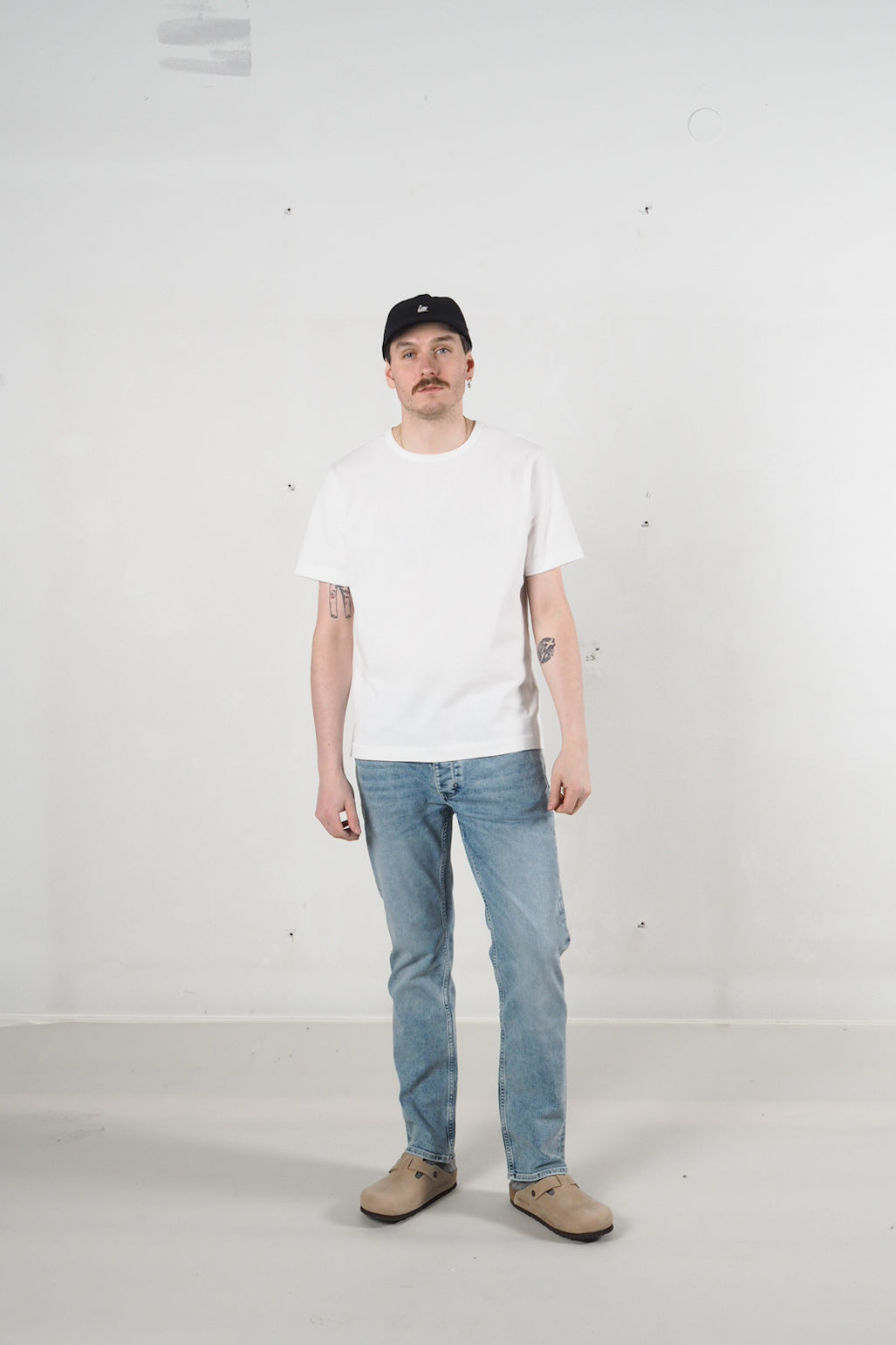 NEUW Lou Straight farkut - fazer