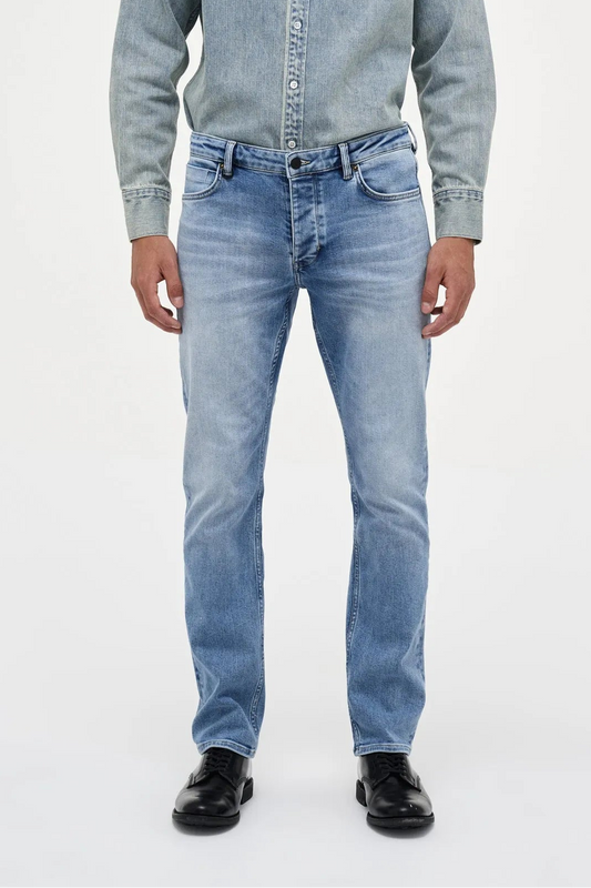 NEUW-Lou-Straigth-Fazer-1 miesten farkut