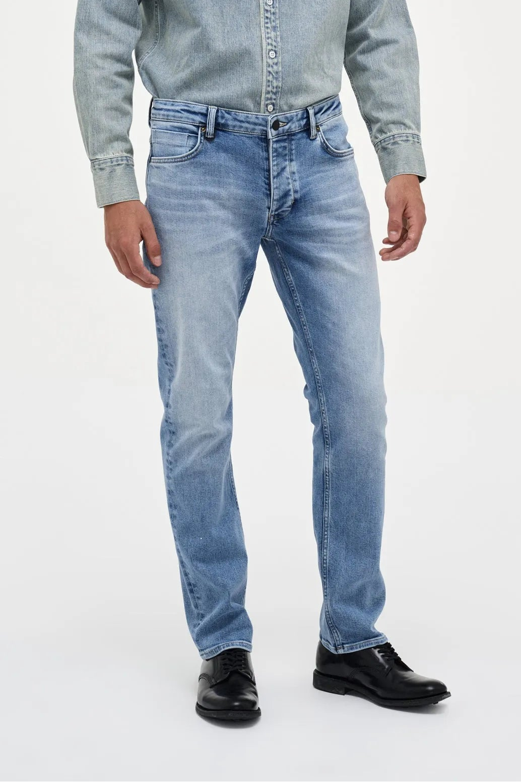 NEUW Lou Straight farkut - fazer