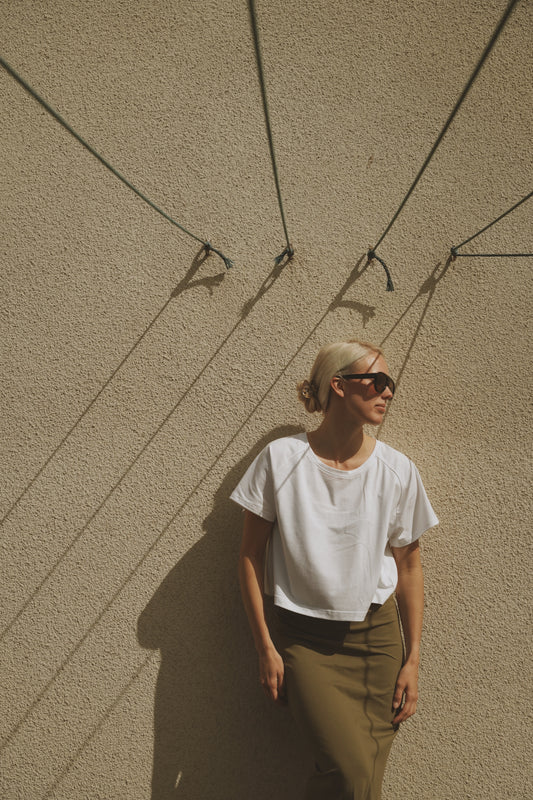 OUNCE garments Mette Crop tee - white