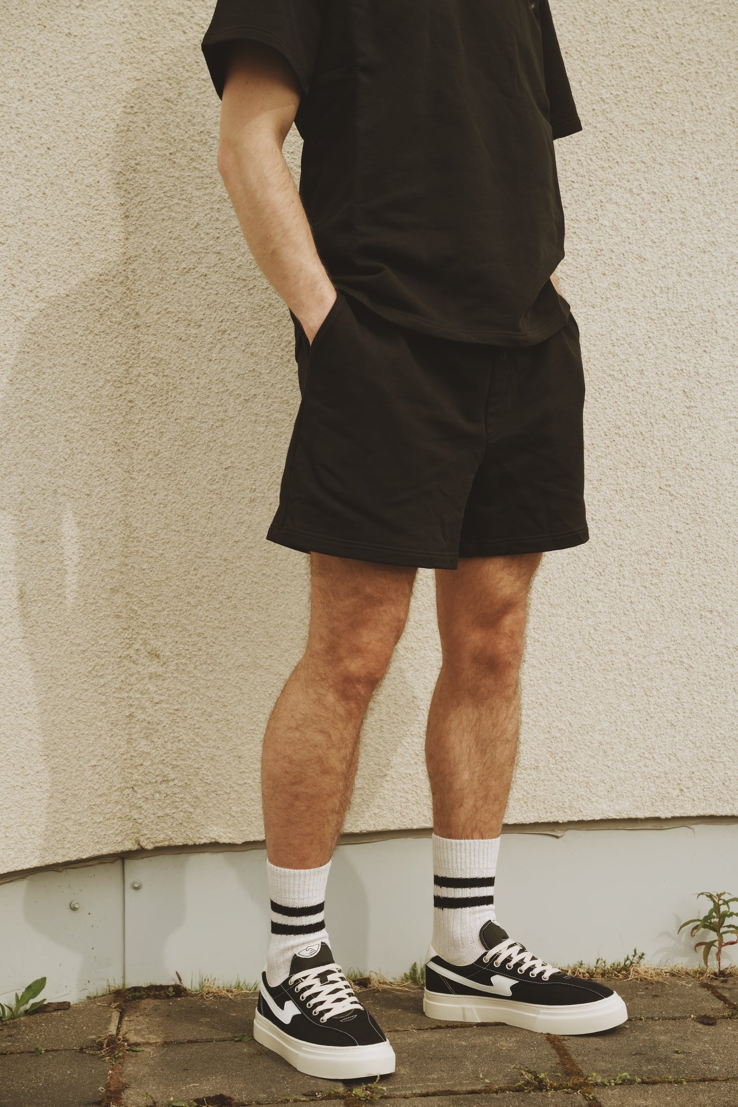 OUNCE garments Rex shorts - deep black