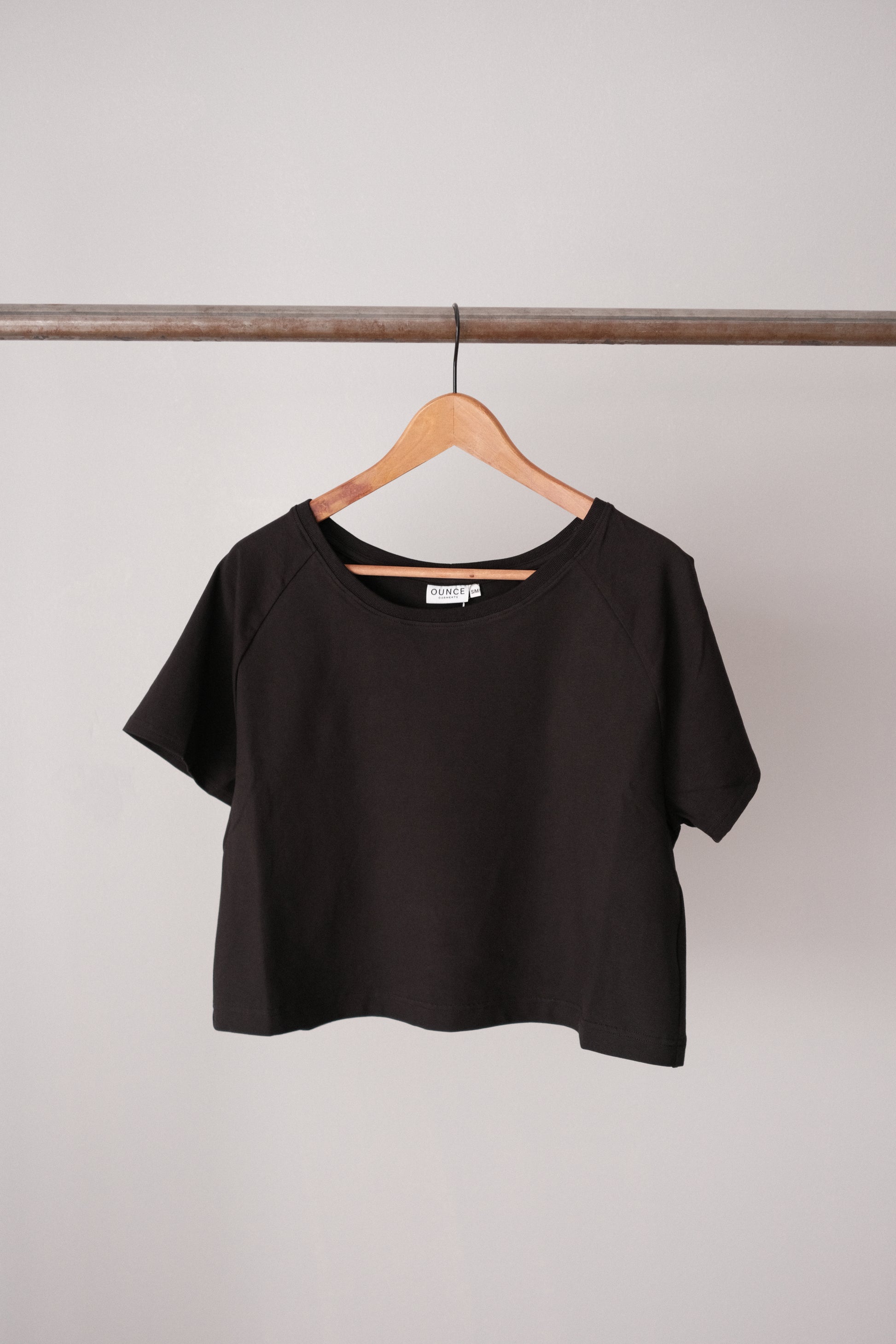 Naisten cropattu oversize t-paita