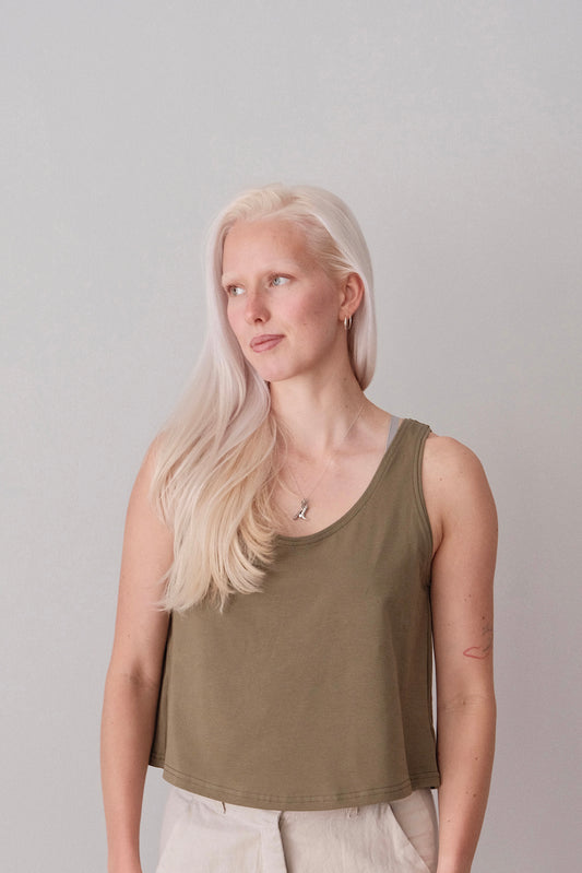 Vihreä crop top