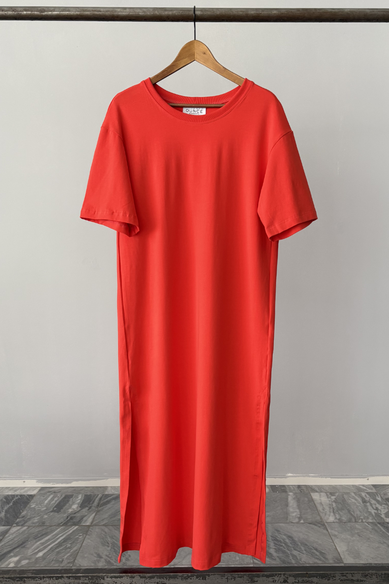 Naisten punainen t-paitamekko OUNCE garments Indie T-shirt dress red