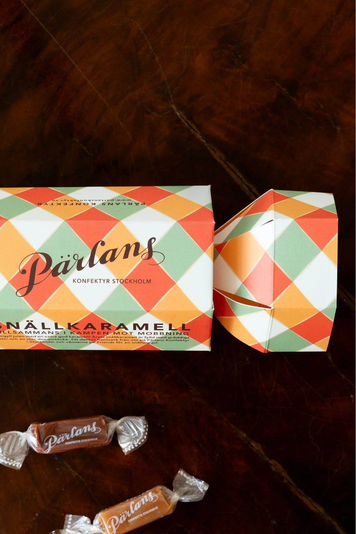 Pärlans Christmas Cracker joulumakeinen