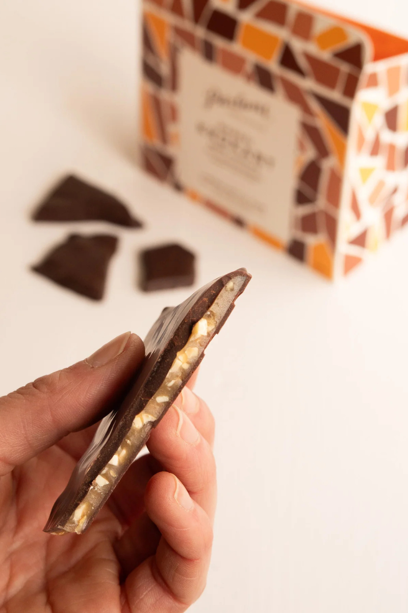 Pärlans Konfektyr Brittle of Crokant - almond dark chocolate