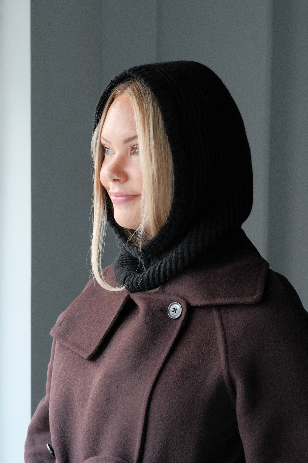 Rifo Marika Recycled Cashmere Balaclava - black ardesia