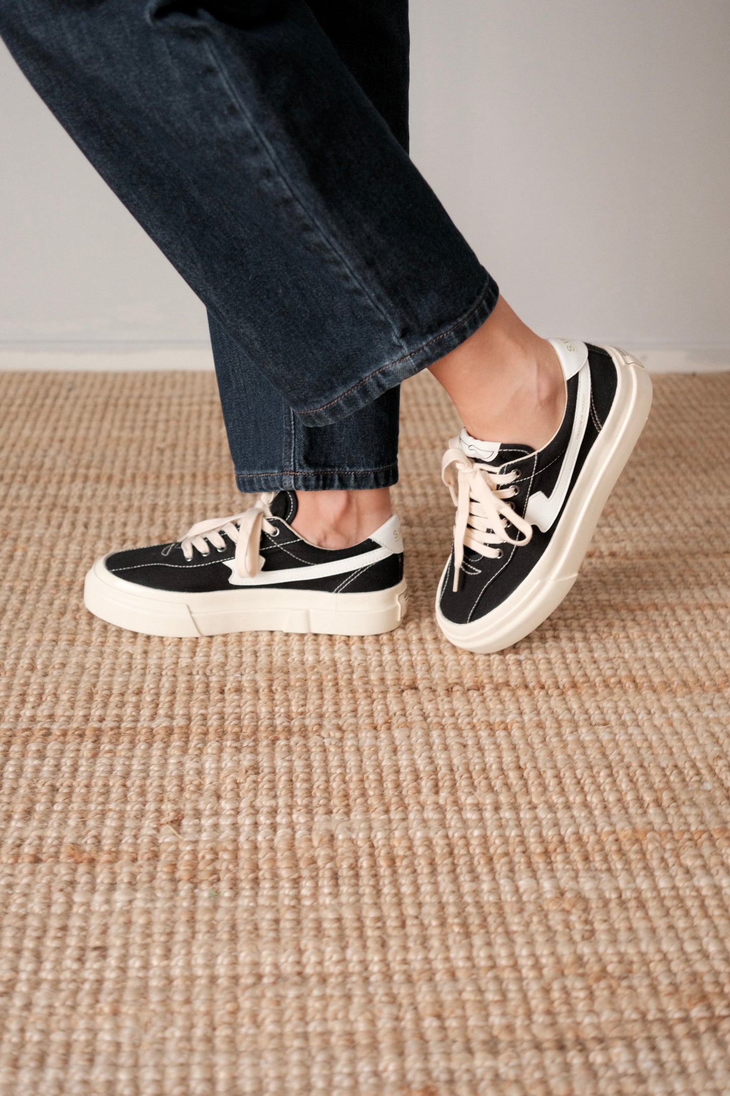 Stepney Workers Club Dellow S-Strike Cup Canvas - black/white - UNISEX