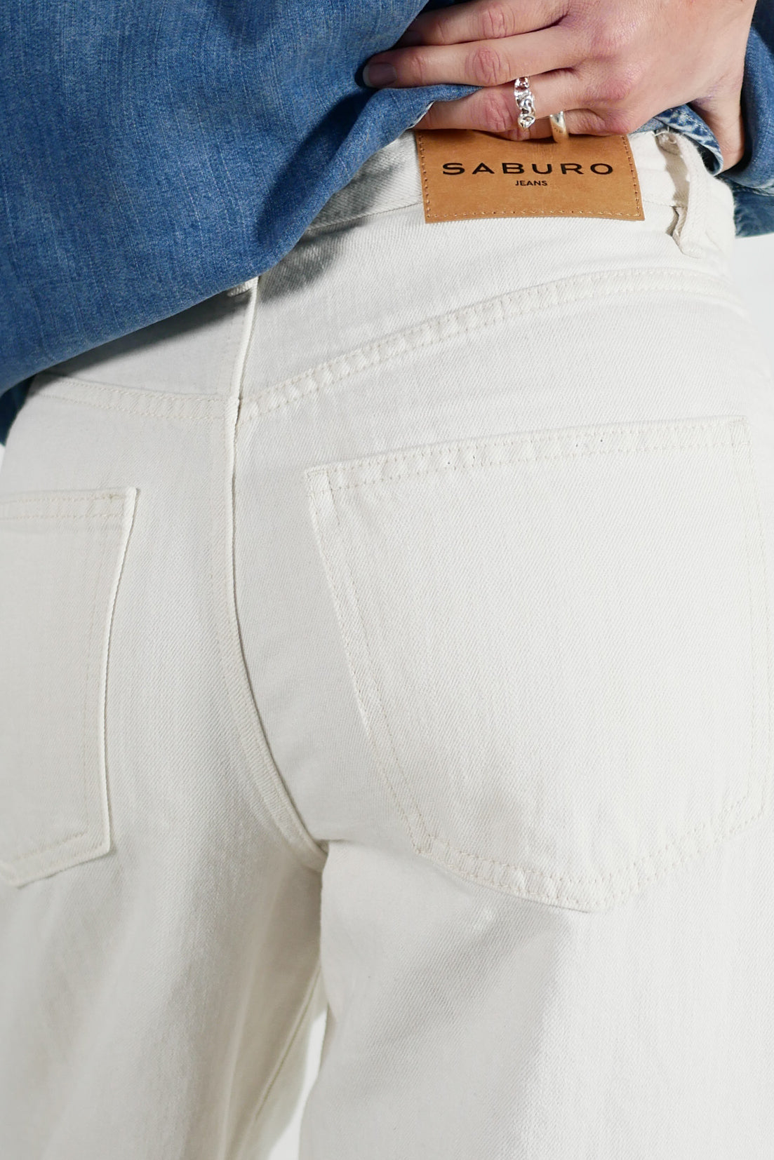 Saburo Jeans Barrel - ecru