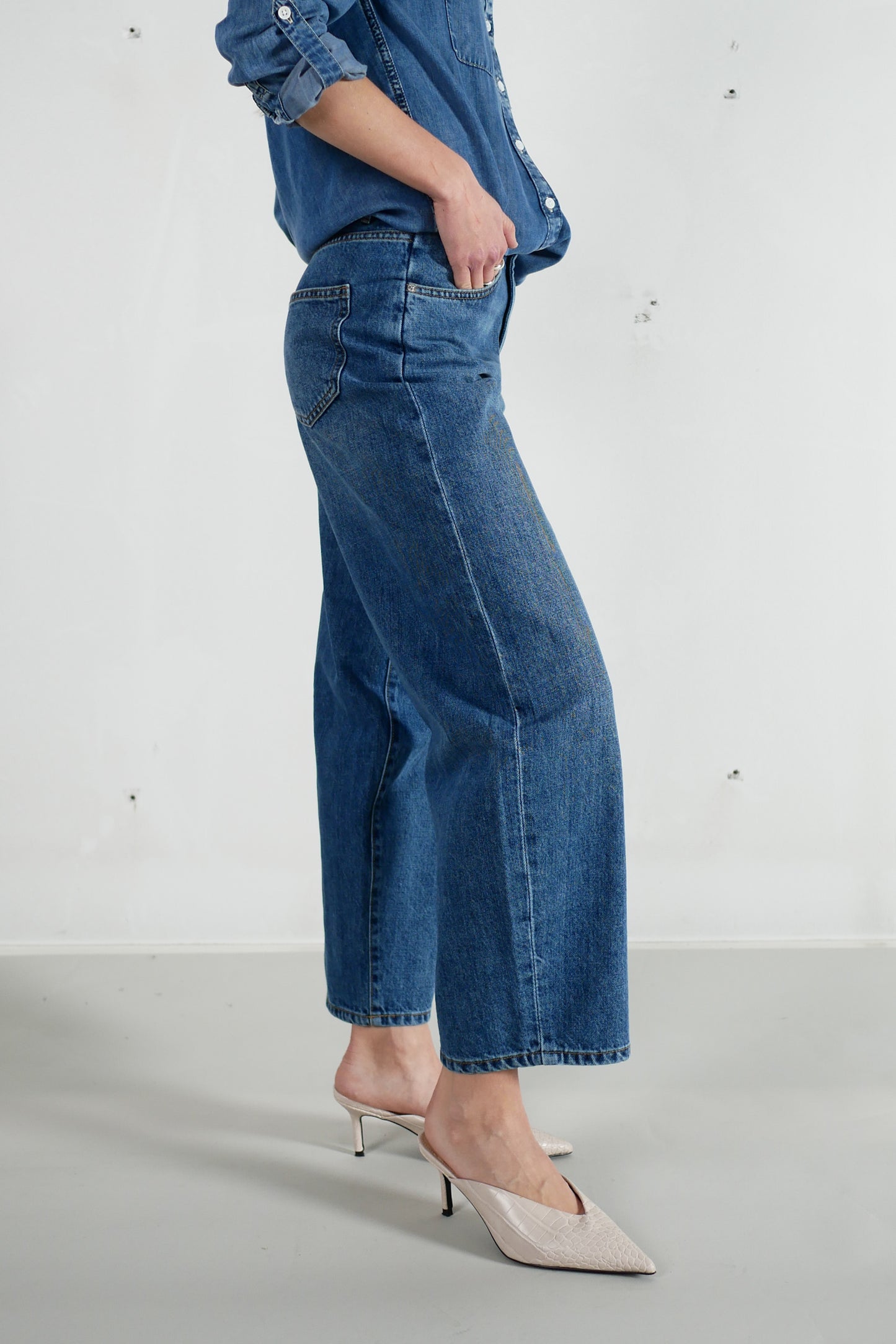 Saburo Jeans Barrel - mid stone