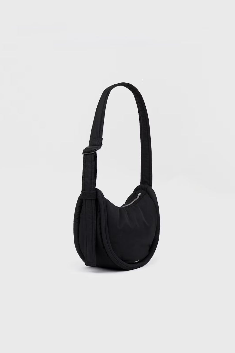 Sandqvist Curve Half Moon Bag Mini - Black