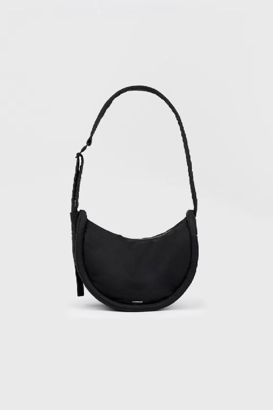 Sandqvist Curve Half Moon Bag Mini - Black