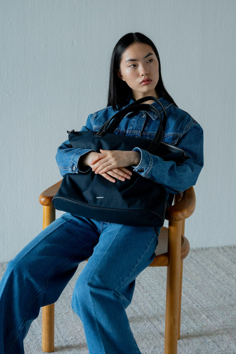 Sandqvist Everyday Weekend Bag M - black