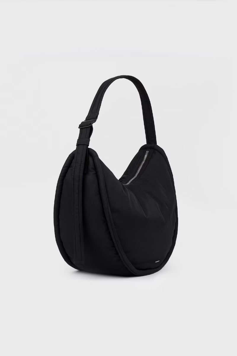 Sandqvist Curve Half Moon bag - Black
