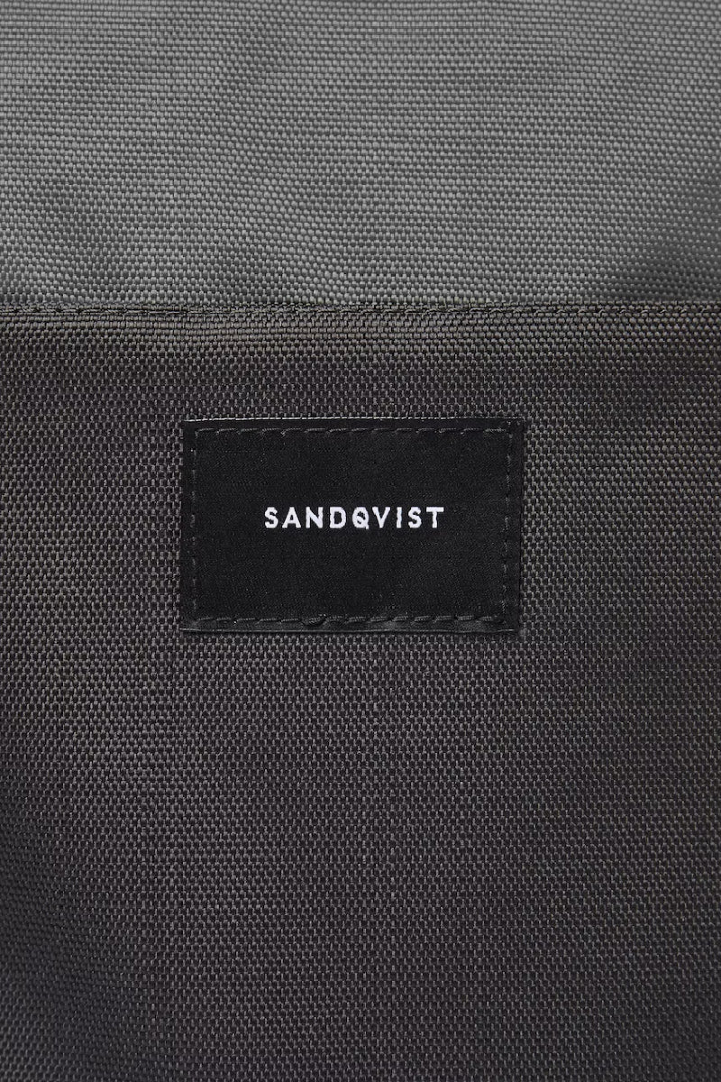 Sandqvist Ilon reppu - multi dark