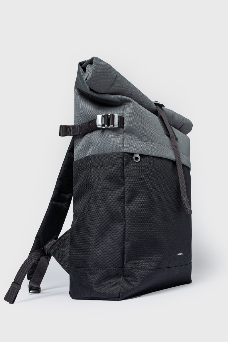 Sandqvist Icon Rolltop Backpack M - multi dark with black leather