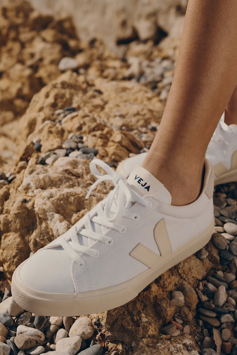 Veja Campo Canvas - white pierre