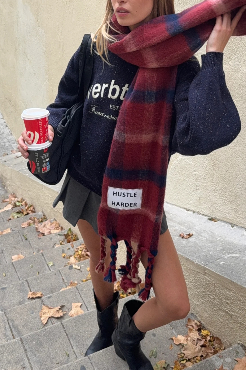 Verb to do XXL scarf - Hustle Harder