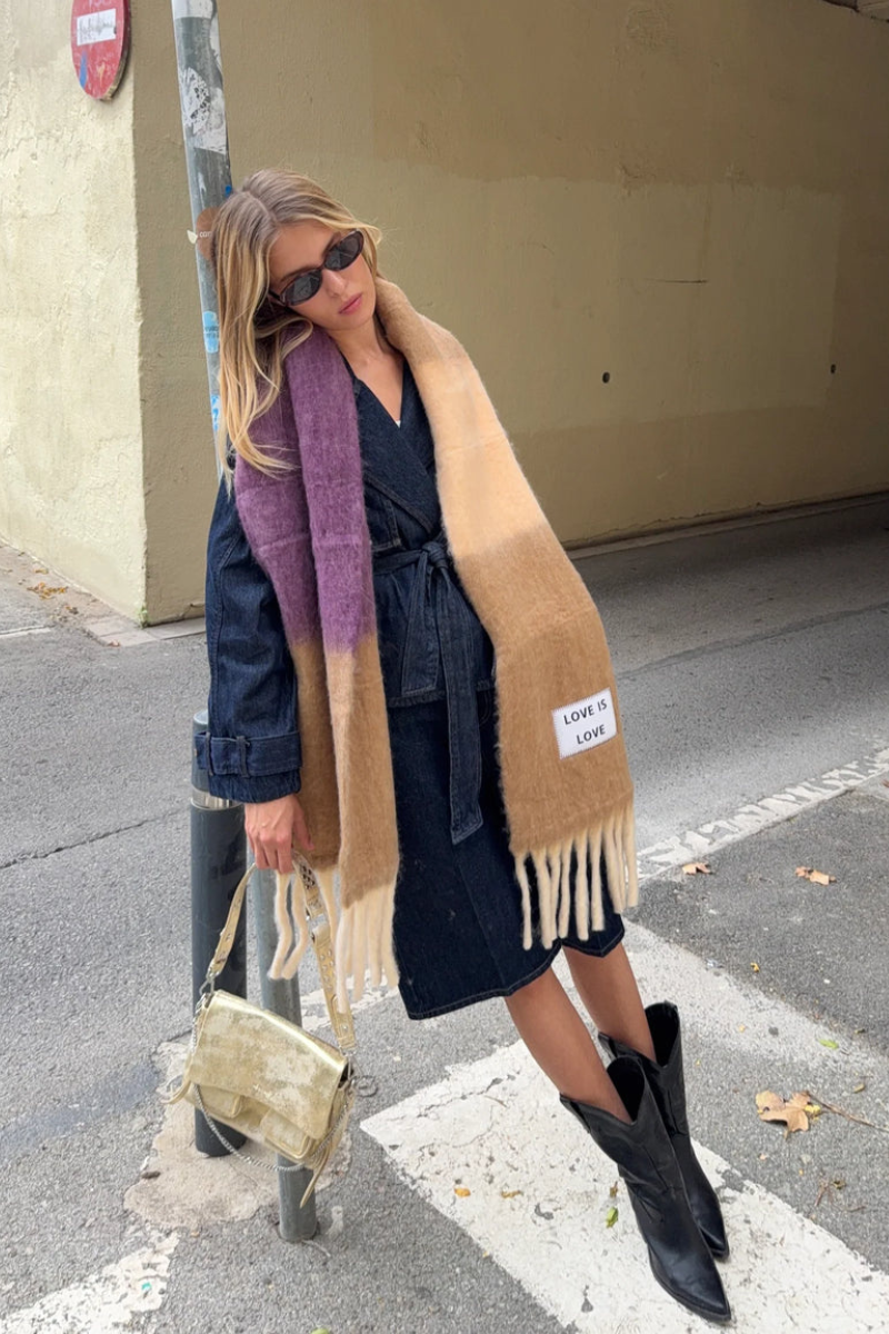 Verb to do maxi scarf - Love Is Love