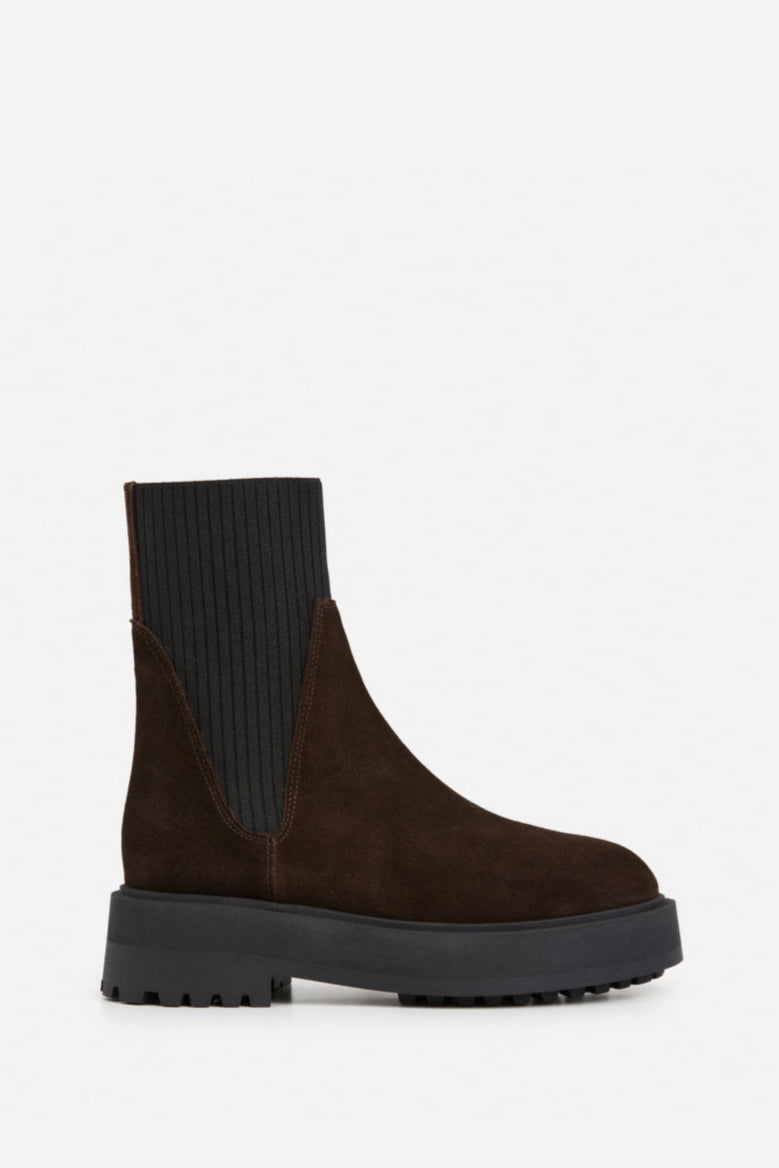 Flattered Aurora - Suede Chocolate