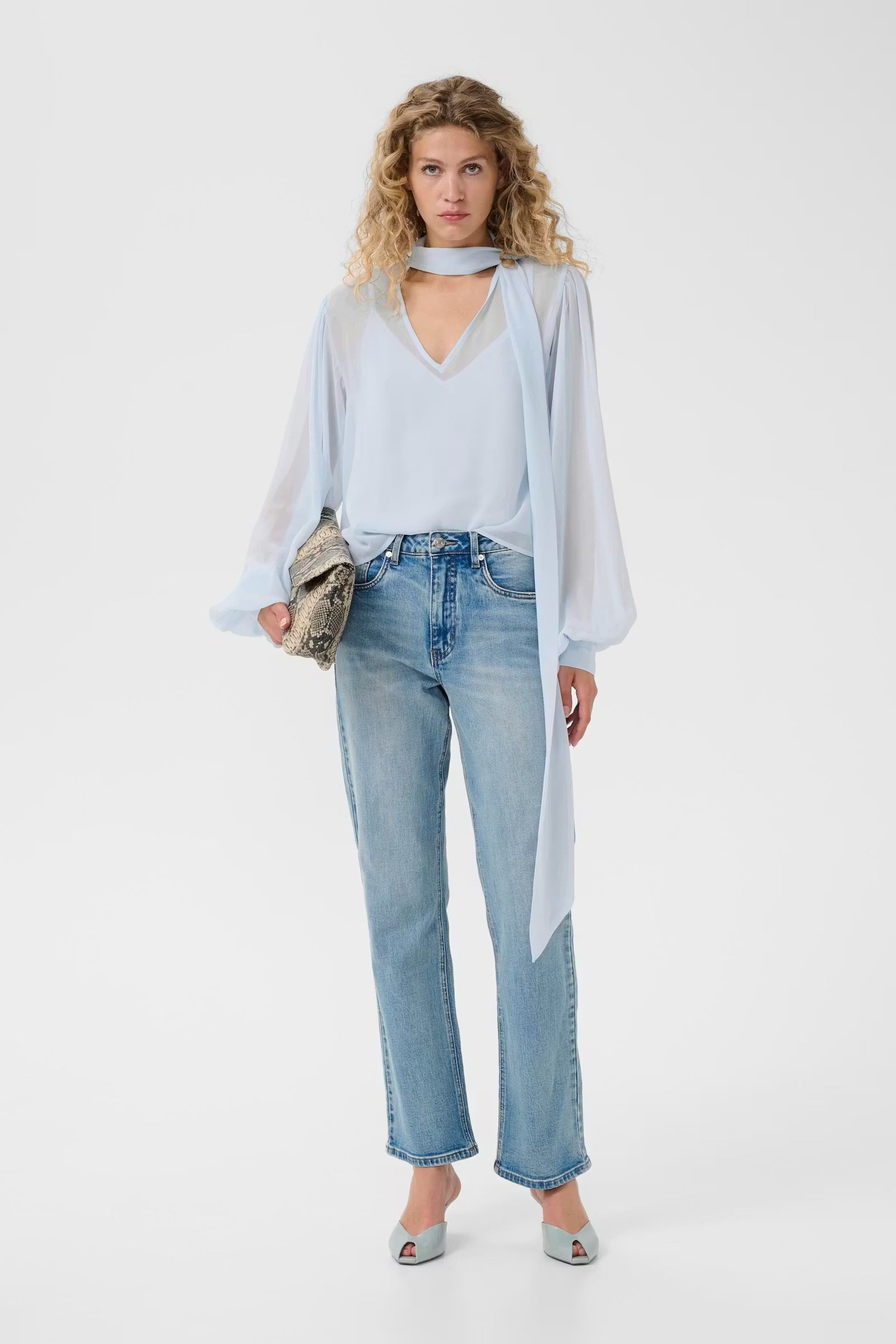 Gestuz GZzurina blouse - blue finch