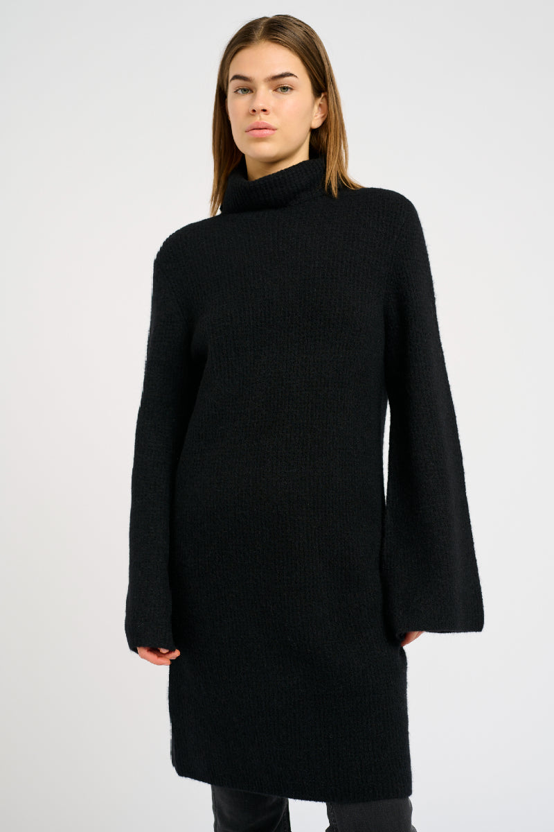 Gestuz AlphaGZ rollneck dress - black