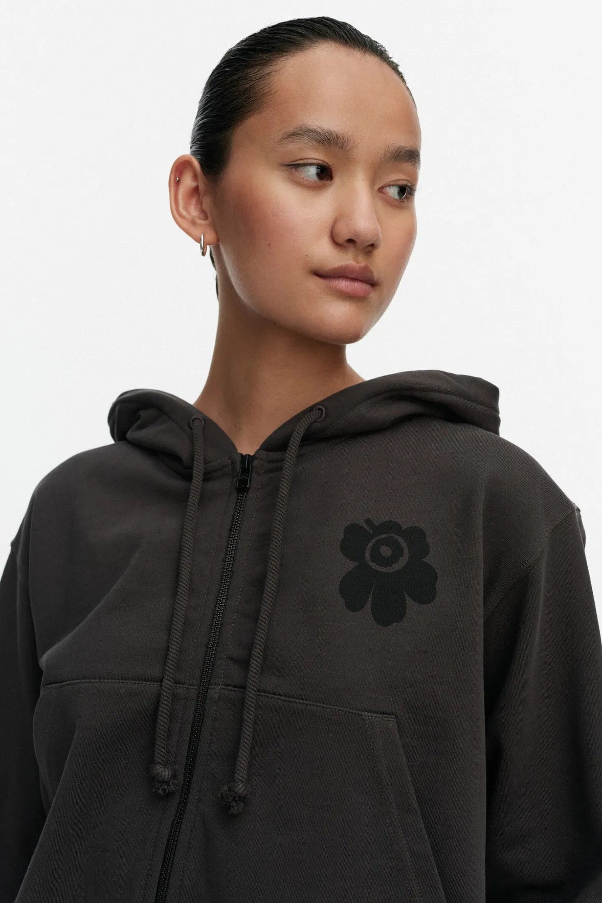 Marimekko Joggi Unikko Placement Kioski huppari - tummanharmaa / musta