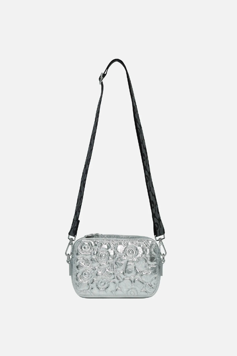 Marimekko Soft Gratha Unikko olkalaukku - hopea