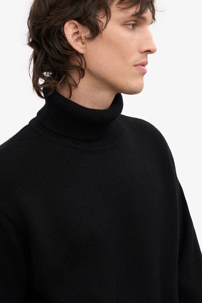 Colorful Standard Merino Wool Turtleneck - deep black