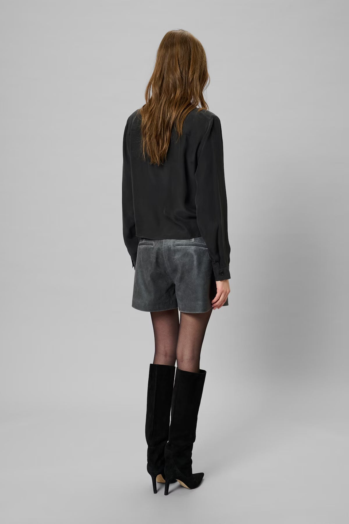 My Essential Wardrobe MWSilk Short shirt - black