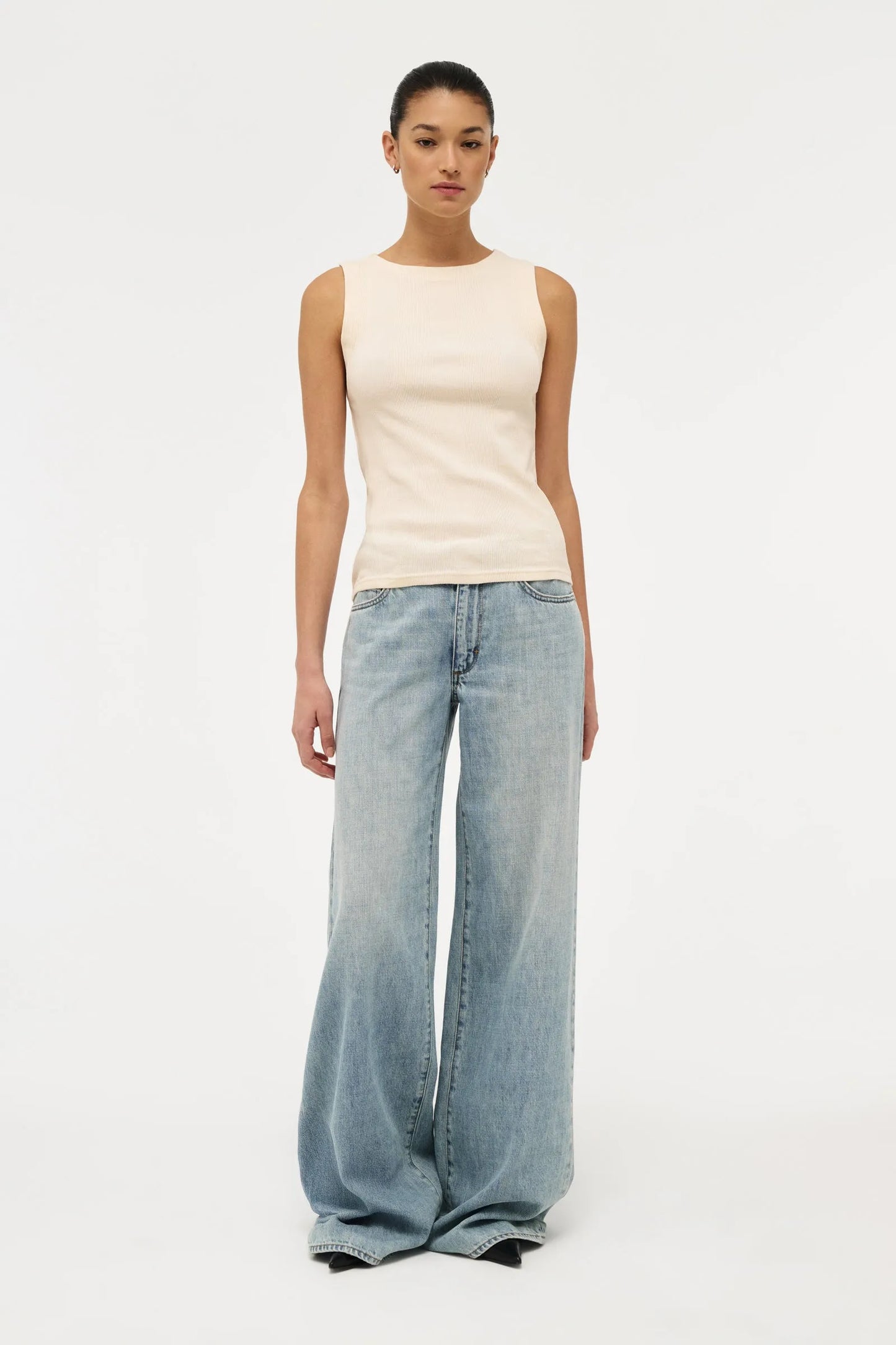 NEUW Milla Wide - capsule
