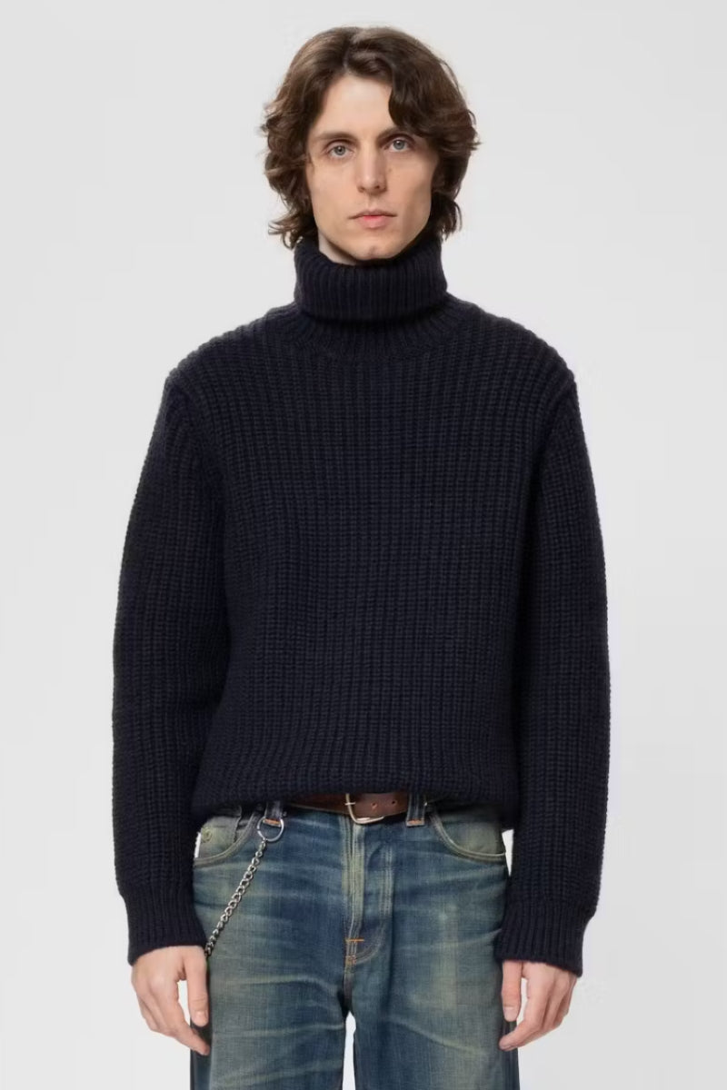 nudie-august-chunky-rollneck-knit-navy_5