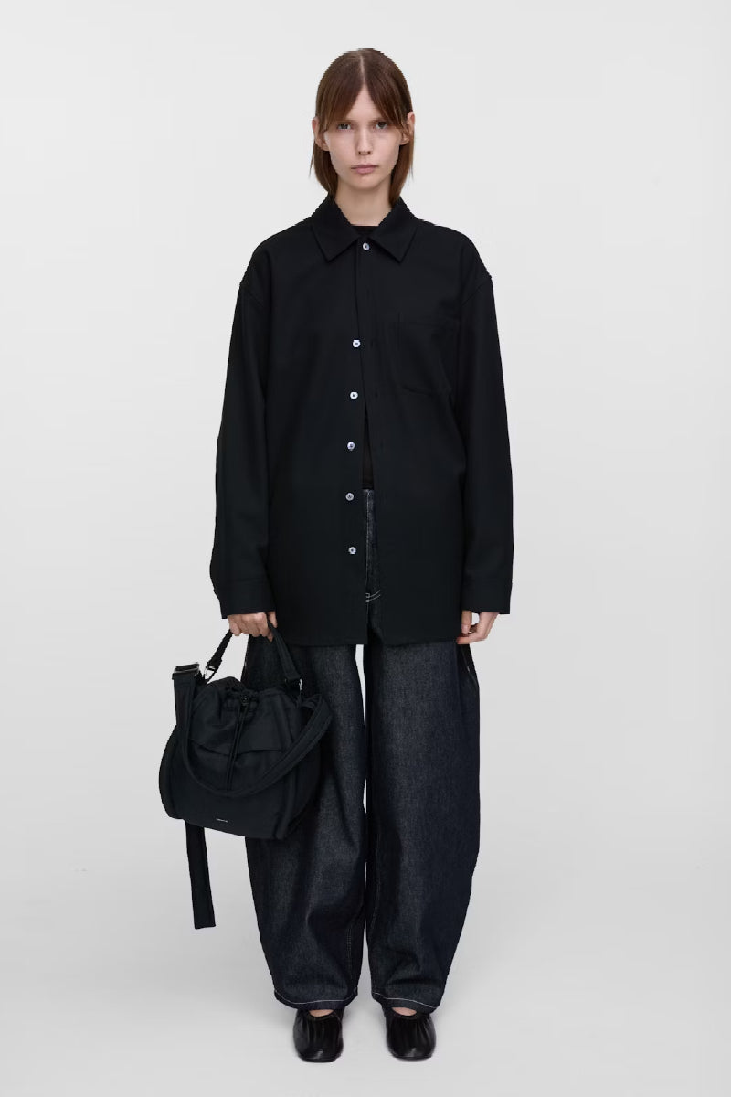 Sandqvist Curve Bucket Bag - black