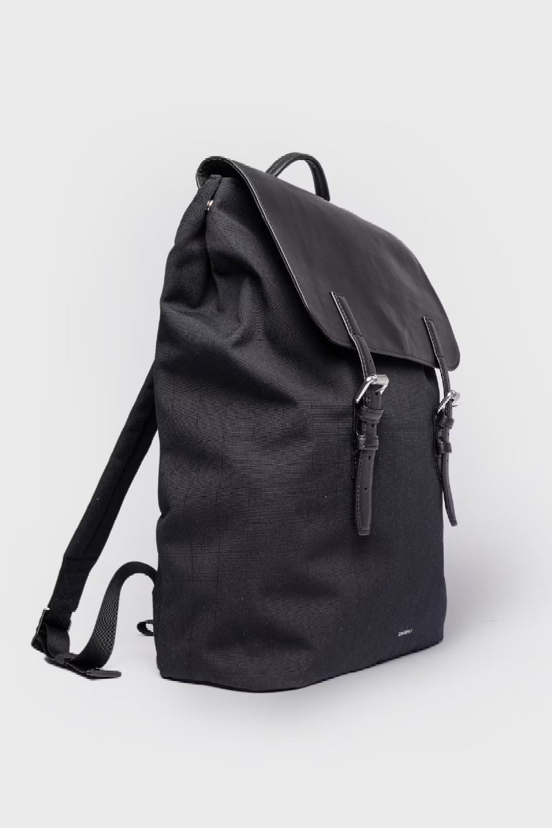 Sandqvist Everyday Lid backpack L - black with black leather